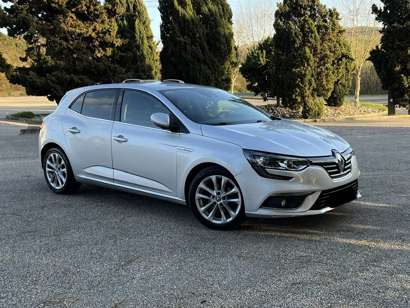 RENAULT MEGANE IV